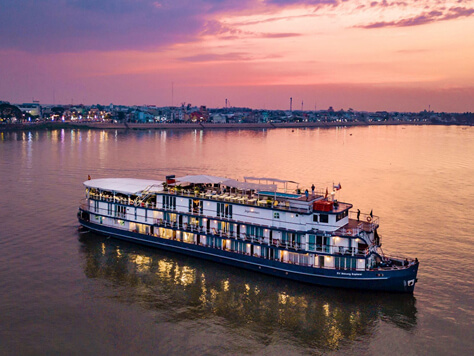 Vietnam Cambodia & Mekong Cruise 12 Days